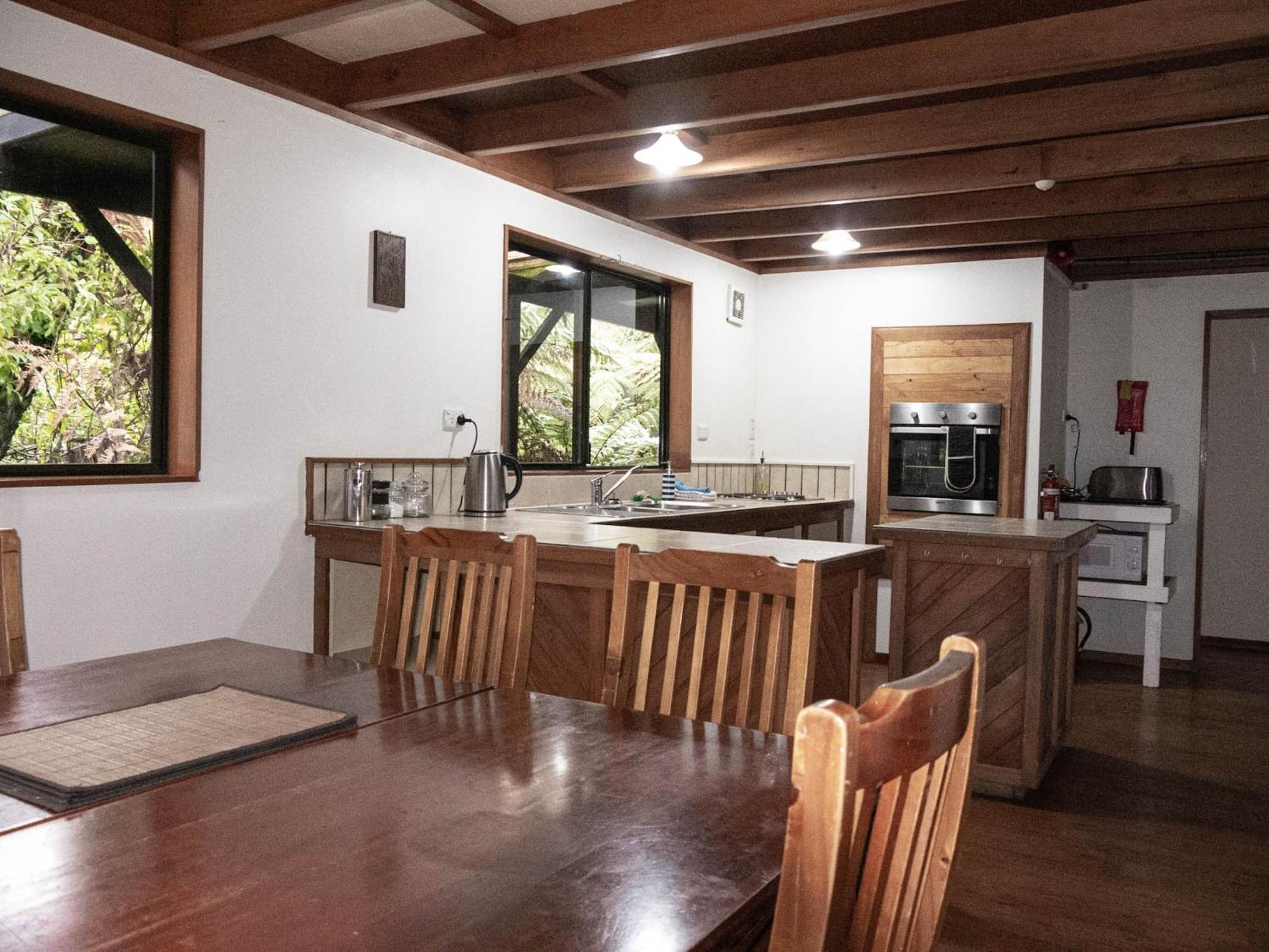 Te Nikau Retreat Villa Punakaiki Room photo